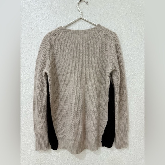 NWT 360 Cashmere M color block knit 100% cashmere sweater - Picture 6 of 10